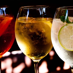 Image de la catégorie VIN APERITIF                                                                                        